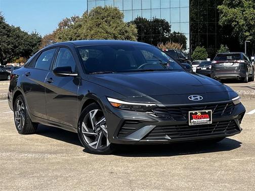 2025 Hyundai ELANTRA Sport