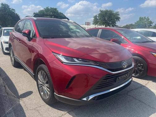 2022 Toyota Venza XLE