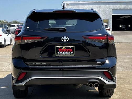 2024 Toyota Highlander XSE