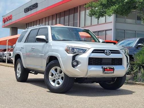 2022 Toyota 4Runner SR5