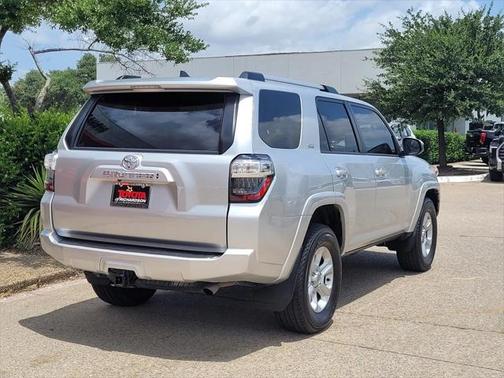 2022 Toyota 4Runner SR5