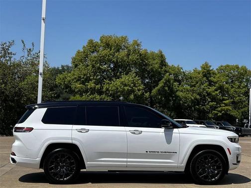 2023 Jeep Grand Cherokee L Summit Reserve