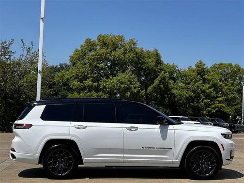 2023 Jeep Grand Cherokee L Summit Reserve