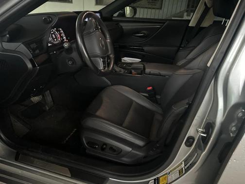 2022 Lexus ES 350 Premium