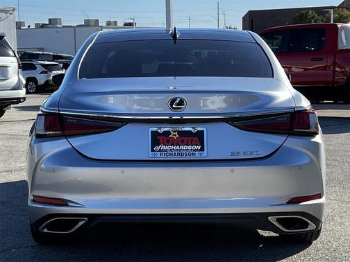 2022 Lexus ES 350 Premium