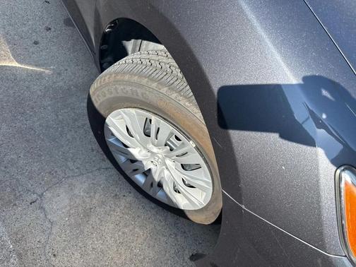 2013 Toyota Camry Hybrid LE