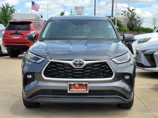 2023 Toyota Highlander LE