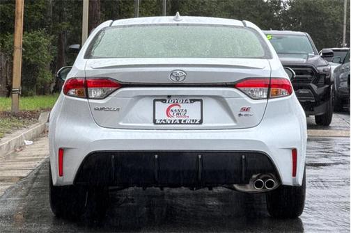 2026 Toyota Corolla Hybrid SE