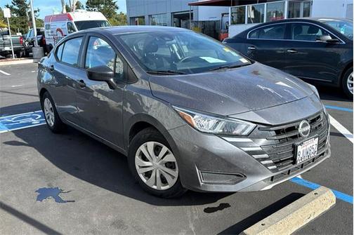 2024 Nissan Versa 1.6 S