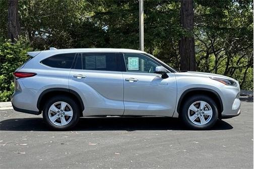 2021 Toyota Highlander Hybrid LE
