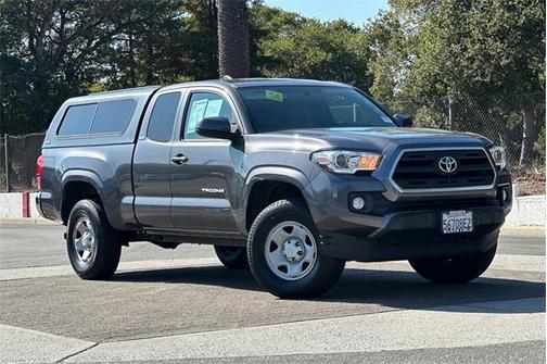 2017 Toyota Tacoma SR5