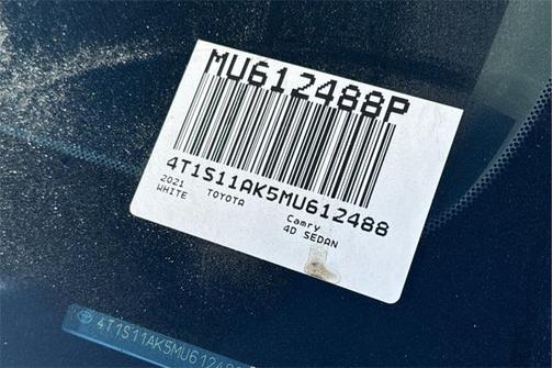 2021 Toyota Camry SE