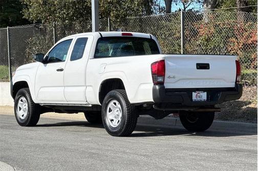 2018 Toyota Tacoma SR