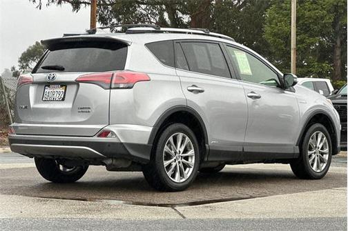 2018 Toyota RAV4 Hybrid SE