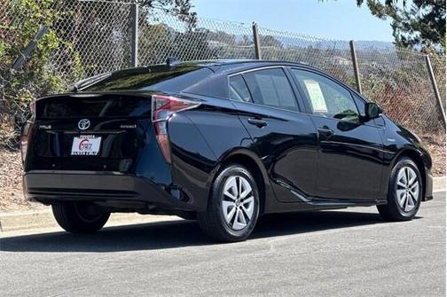 2018 Toyota Prius Three