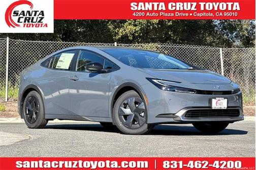 2026 Toyota Prius Plug-In Hybrid SE