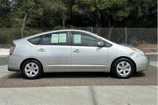 2005 Toyota Prius Base
