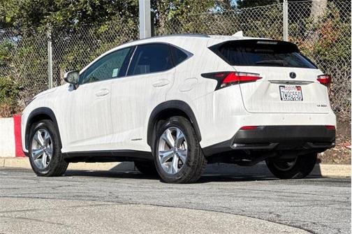 2017 Lexus NX 300h Base