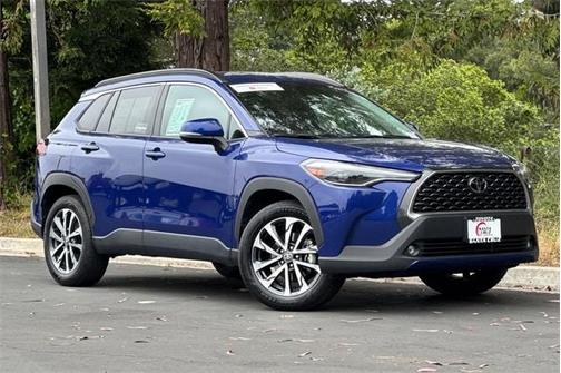 2023 Toyota Corolla Cross XLE