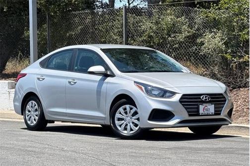 2021 Hyundai Accent SE