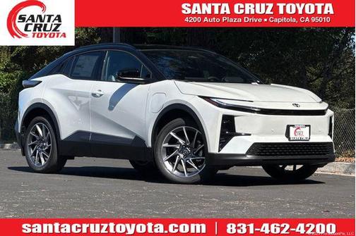 Midnight Black Metallic 2026 Toyota C-HR XSE