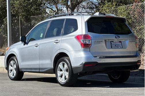 2016 Subaru Forester 2.5i Limited
