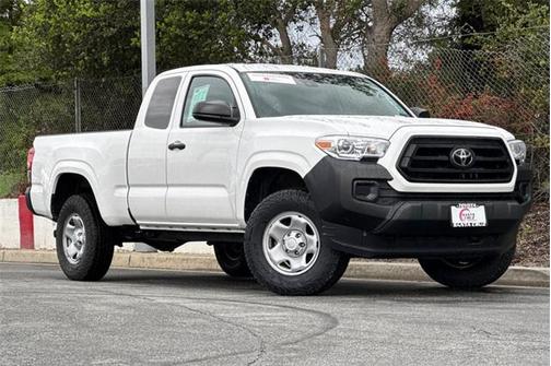 2022 Toyota Tacoma SR