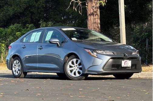 Celestite 2025 Toyota Corolla LE