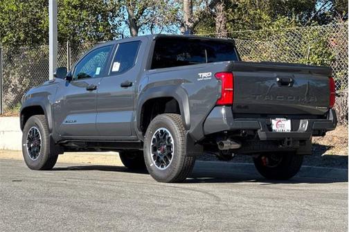 2026 Toyota Tacoma Hybrid TRD Off Road