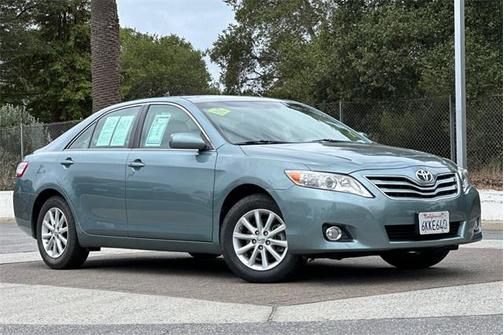2010 Toyota Camry XLE