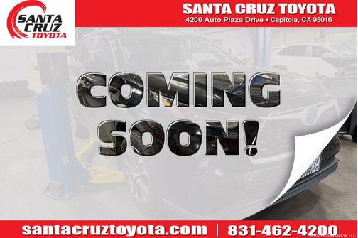 Midnight Black Metallic 2023 Toyota Highlander Hybrid XLE