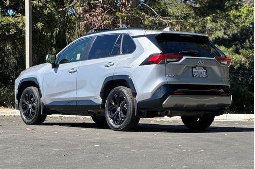 Silver Sky Metallic 2023 Toyota RAV4 Hybrid SE
