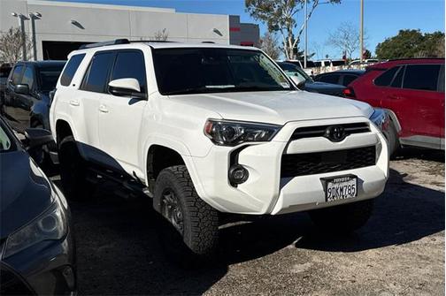 2023 Toyota 4Runner SR5