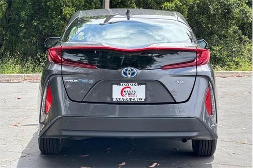 2022 Toyota Prius Prime XLE