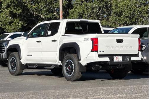 2025 Toyota Tacoma TRD Off Road