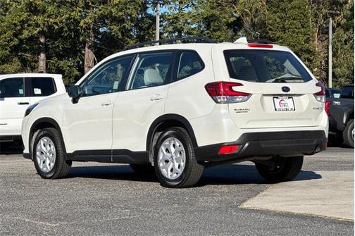 2022 Subaru Forester Base
