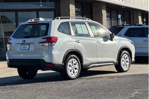 2022 Subaru Forester Base