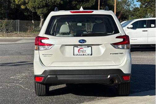 2022 Subaru Forester Base