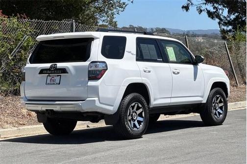 2024 Toyota 4Runner TRD Off Road