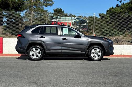 2021 Toyota RAV4 Hybrid LE