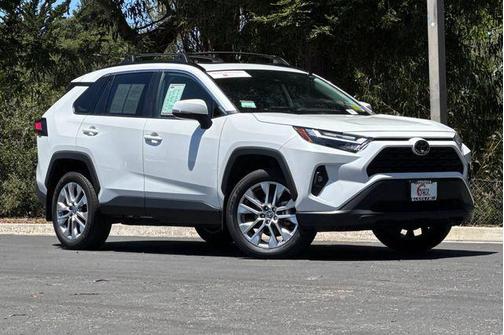 Wind Chill Pearl 2025 Toyota RAV4 XLE Premium