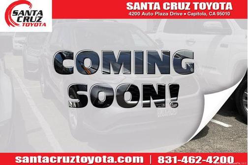 Magnetic Gray Metallic 2023 Toyota Highlander Hybrid LE