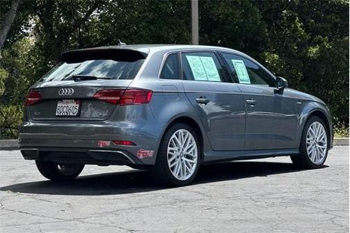 2018 Audi A3 e-tron 1.4T Premium