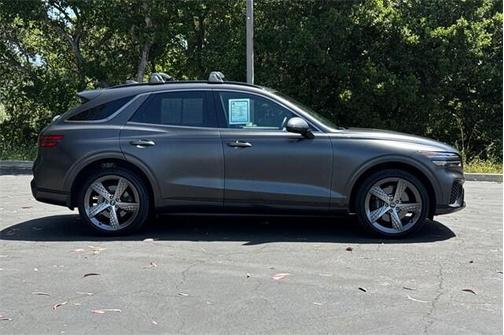 2023 Genesis GV70 2.5T