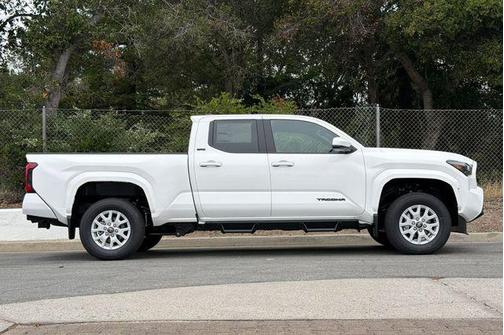 Ice 2026 Toyota Tacoma SR5
