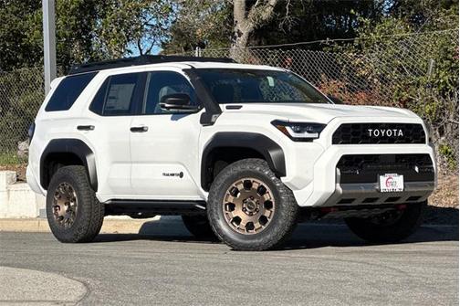 2026 Toyota 4Runner Hybrid Trailhunter