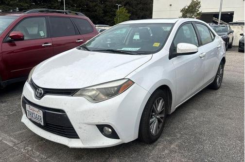 Super White 2015 Toyota Corolla LE Premium