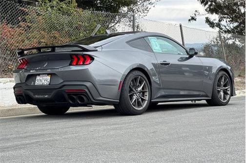 2024 Ford Mustang Dark Horse Fastback