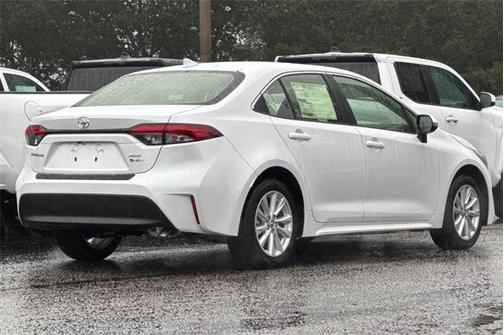 2026 Toyota Corolla Hybrid XLE