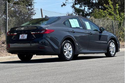 Underground 2025 Toyota Camry LE